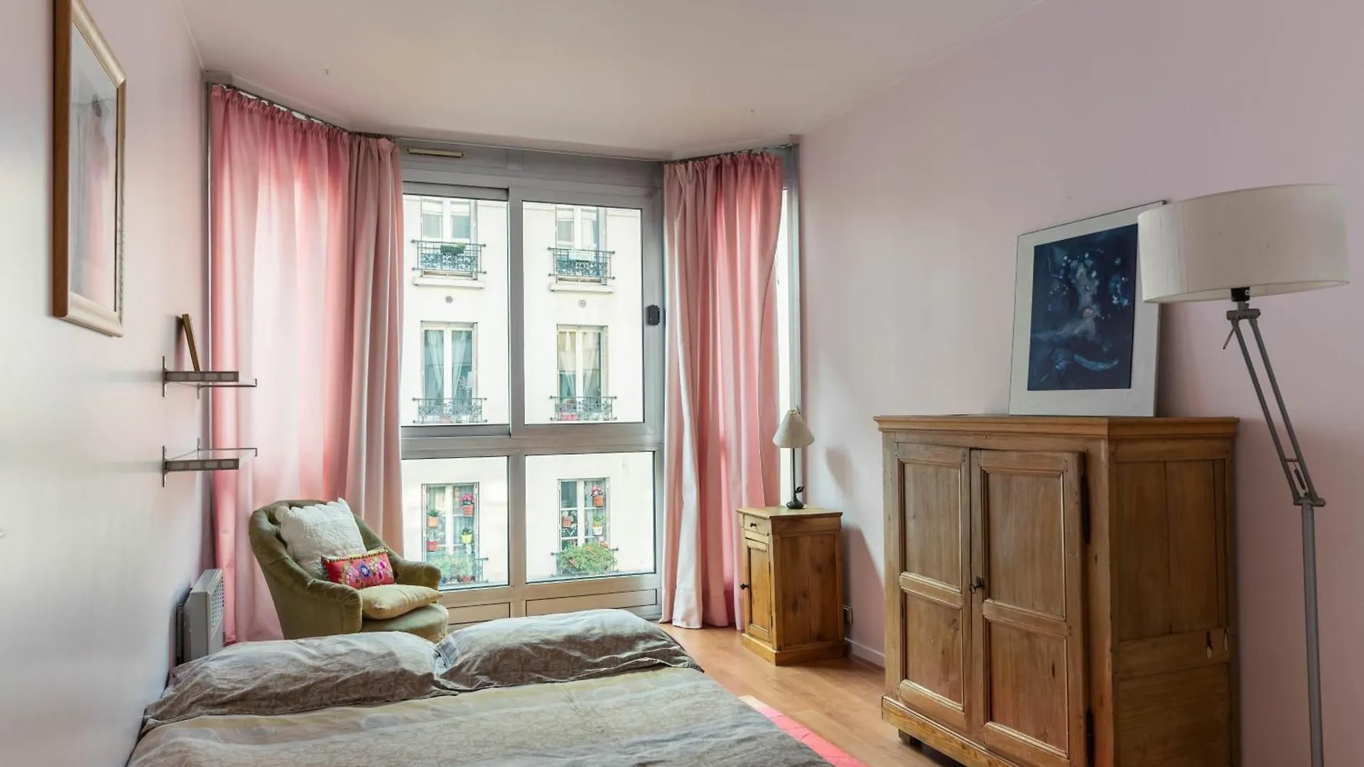 3 Quiet And Bright Apartment *